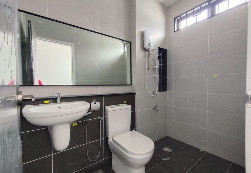 Elmina Green Three @ City of Elmina