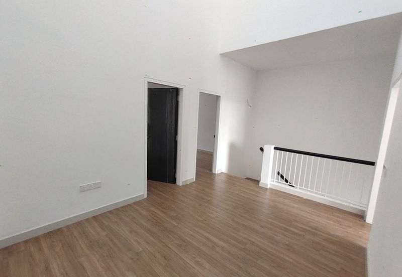 Elmina Green Three @ City of Elmina