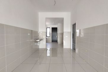 Elmina Green Three @ City of Elmina