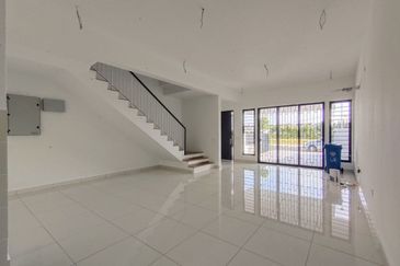 Elmina Green Three @ City of Elmina