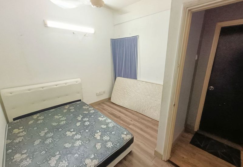 Sri Jelatek Condominium