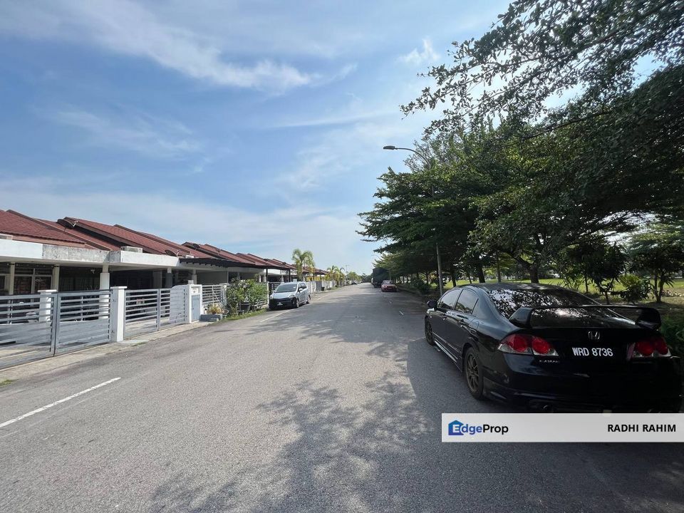 Bandar Putera 2 Facing Open Renovated Klang, Selangor, Klang