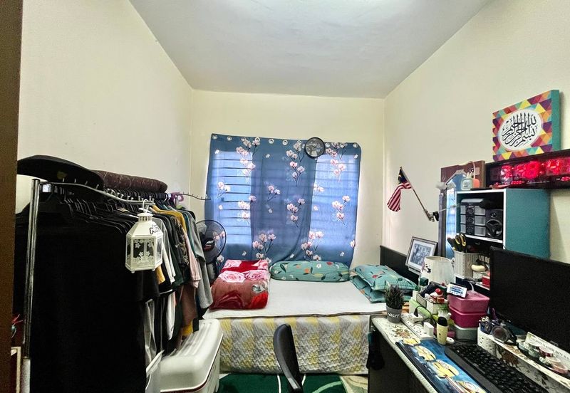 Sri Hijauan, Ukay Perdana