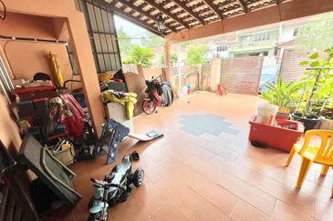 Taman Saujana Puchong