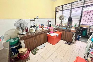 Taman Saujana Puchong