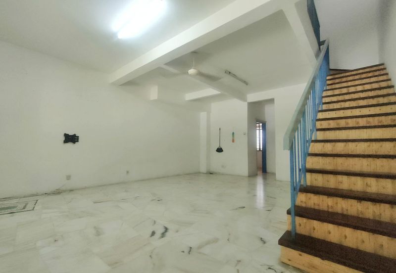 Taman Saujana Puchong