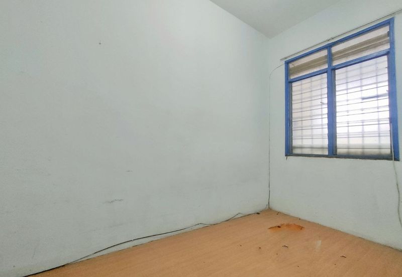 Taman Saujana Puchong