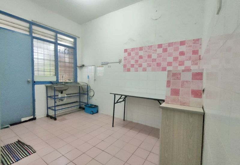 Taman Saujana Puchong