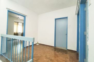 Taman Saujana Puchong