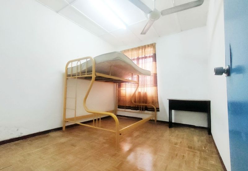 Taman Saujana Puchong