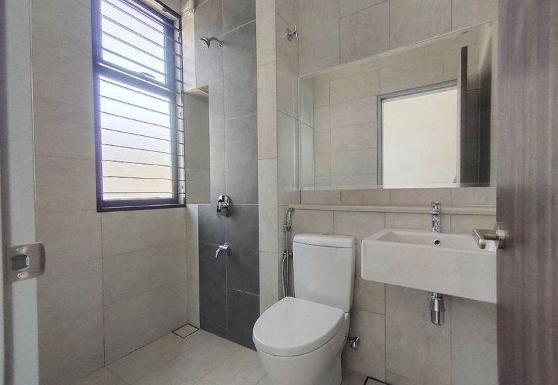 Elmina Green One @ City of Elmina