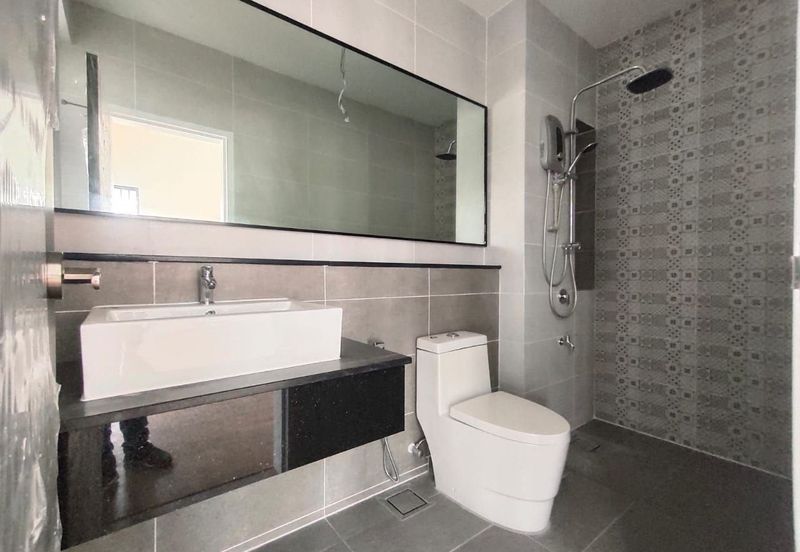 Elmina Green Three @ City of Elmina