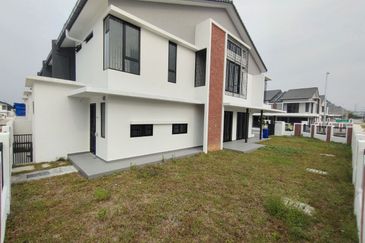 Elmina Green Three @ City of Elmina