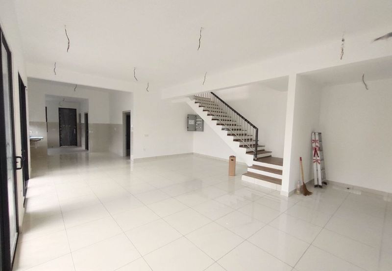 Elmina Green Three @ City of Elmina