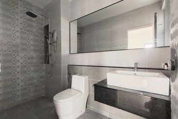 Elmina Green Three @ City of Elmina