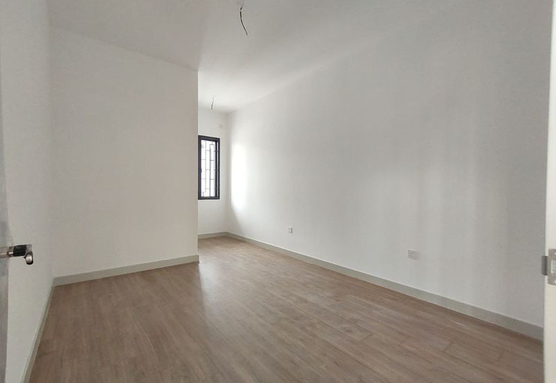 Elmina Green Three @ City of Elmina