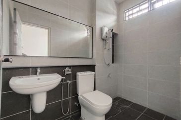 Elmina Green Three @ City of Elmina