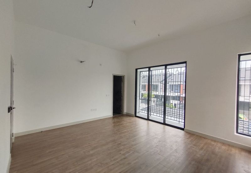 Elmina Green Three @ City of Elmina