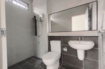 Elmina Green Three @ City of Elmina