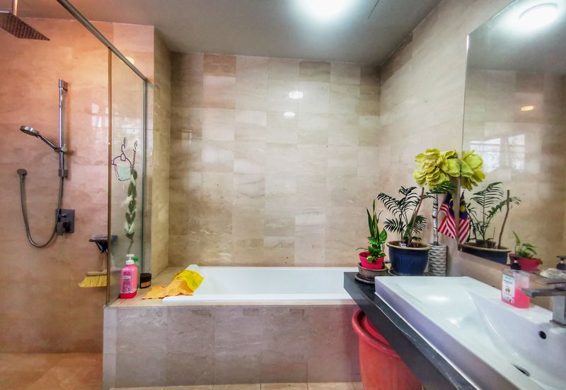 Infiniti 3 Residences