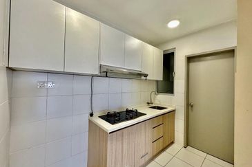 Residensi Platinum Teratai