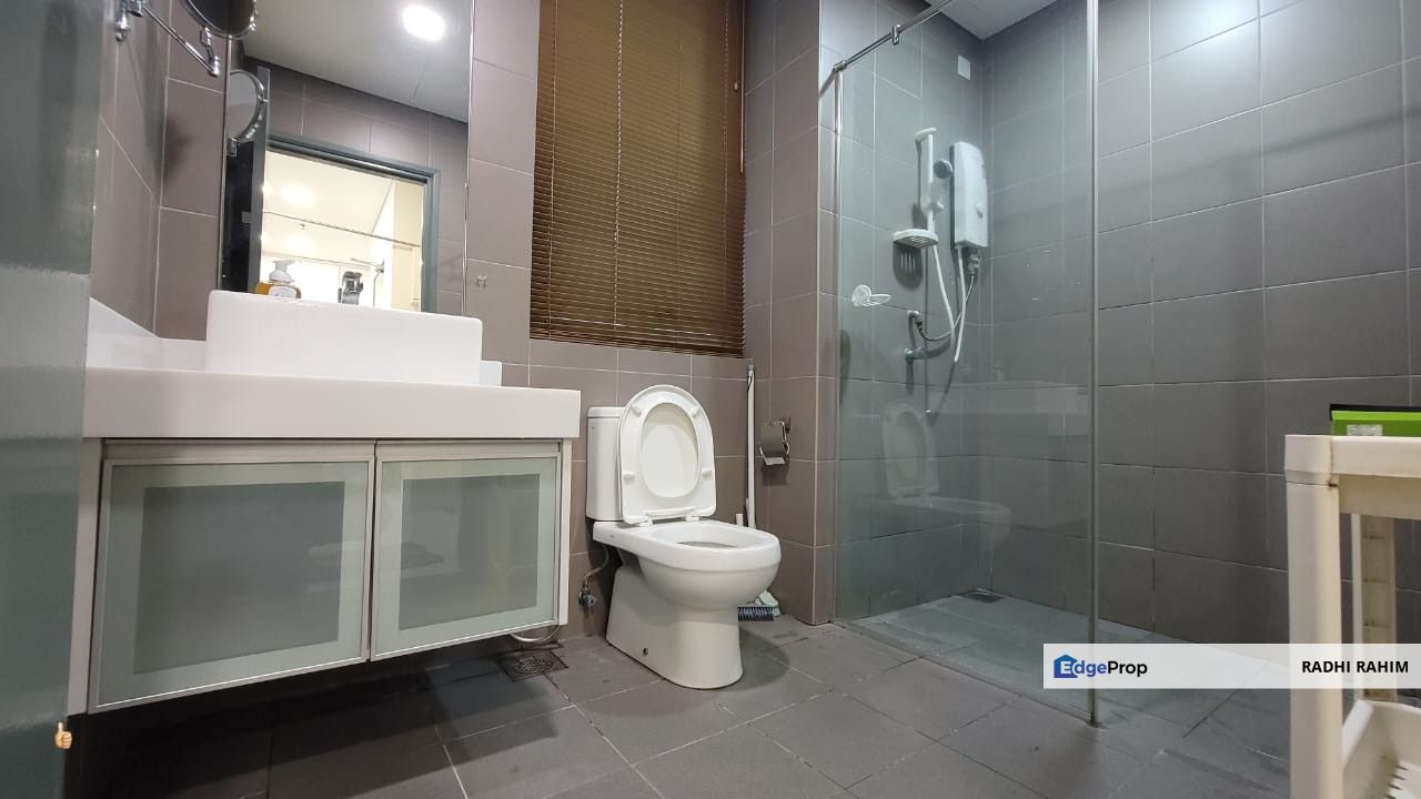 Walk to KLCC Furnished Good Investment KL City, Kuala Lumpur, KL City