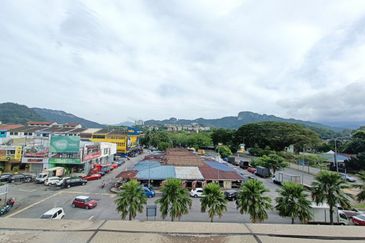 Melawati Corporate Center (MCC)