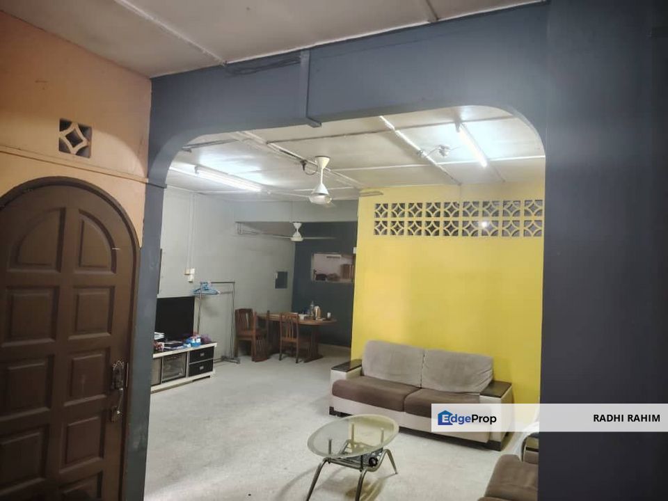 Greenwood Extended Kitchen Gombak Batu Caves Freehold Teres , Selangor, Gombak