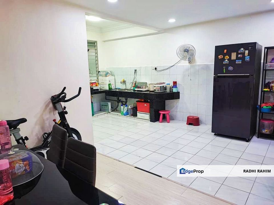 Facing Playground Near LRT Cempaka Pandan Indah, Selangor, Pandan Indah