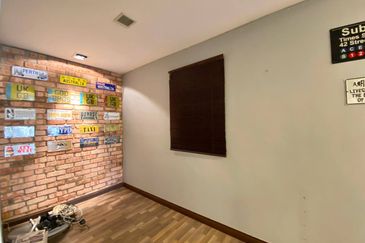 Seri Maya Condominium