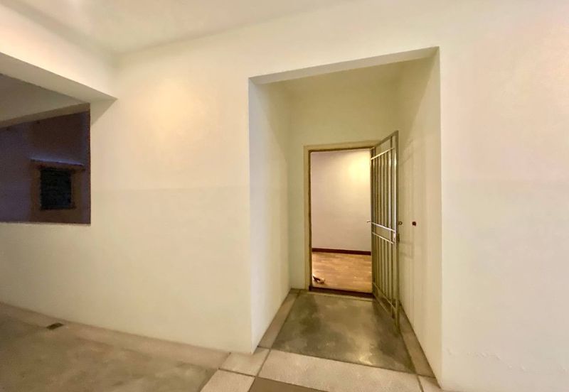 Seri Maya Condominium