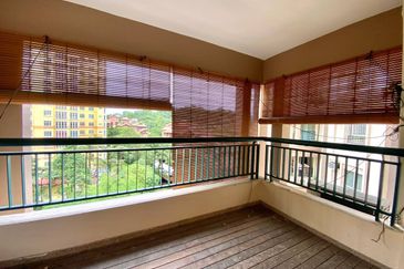 Seri Maya Condominium