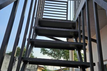 Seksyen 2, Shah Alam