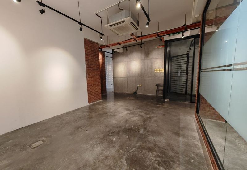 Saville @ Melawati Service Residence