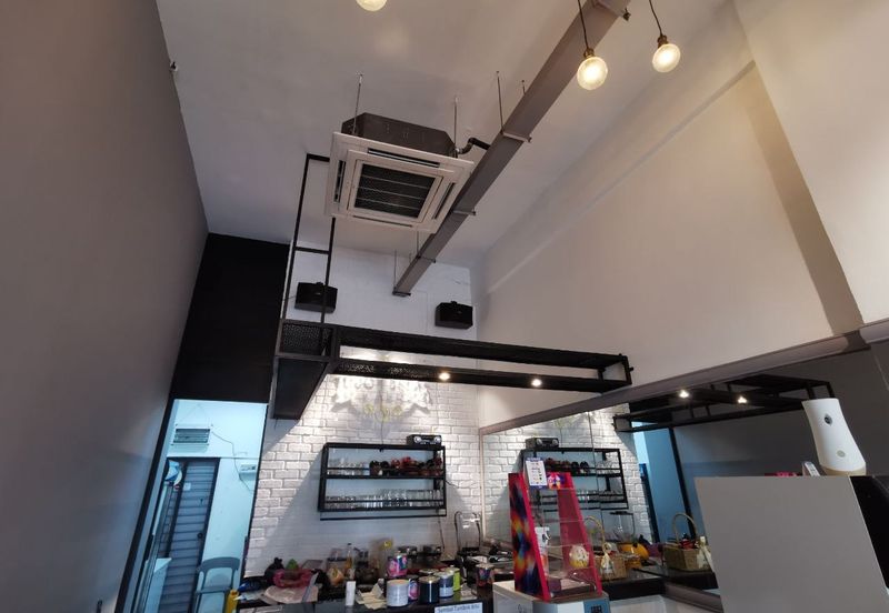 Saville @ Melawati Service Residence