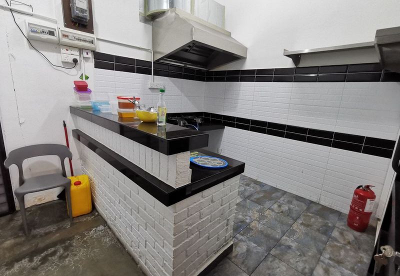 Saville @ Melawati Service Residence