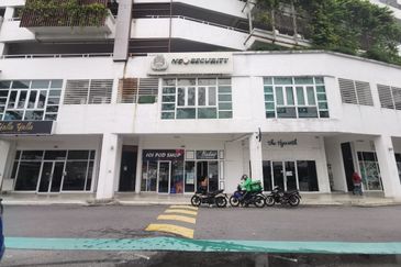 Saville @ Melawati Service Residence