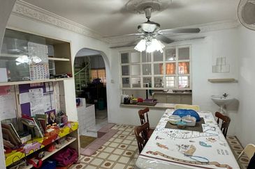 Taman Lembah Keramat AU5