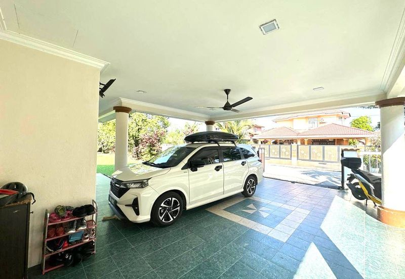 Taman Tasik Semenyih (Lake Residence)