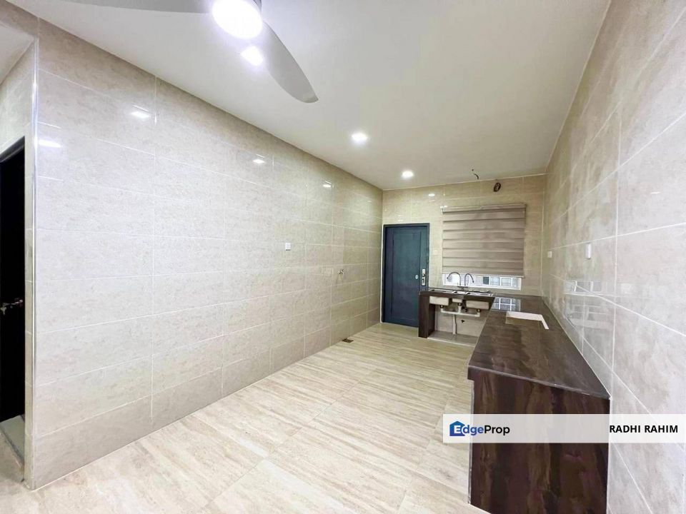 Fully Renovated Good Condition Seksyen 7 Shah Alam , Selangor, Shah Alam