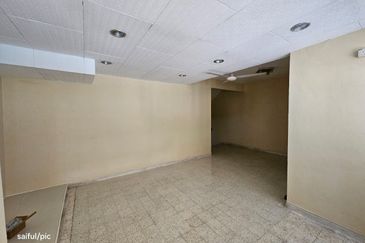 Seksyen 11, Shah Alam