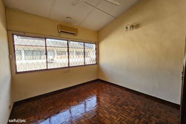 Seksyen 11, Shah Alam