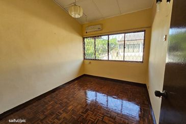 Seksyen 11, Shah Alam