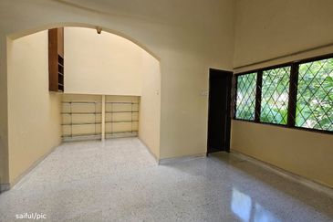 Seksyen 11, Shah Alam