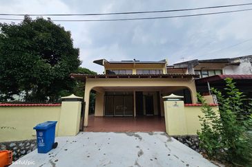 Seksyen 11, Shah Alam