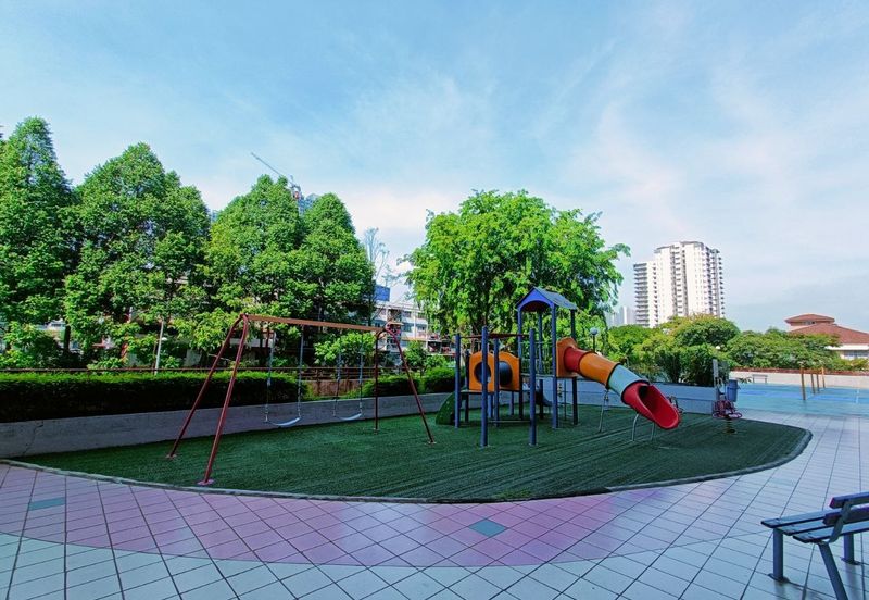 Bintang Mas Condominium