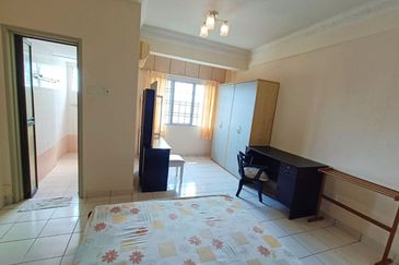 Bintang Mas Condominium