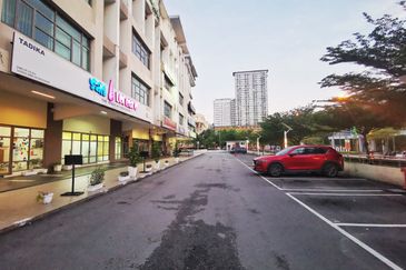 CBD Perdana 2