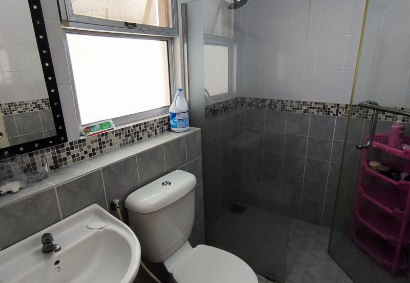 Seri Maya Condominium