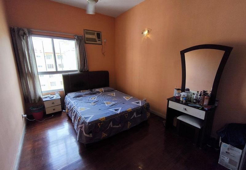 Seri Maya Condominium